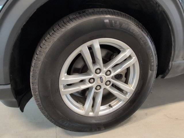 Certified 2023 Ford Explorer XLT AWD/4WD image 9
