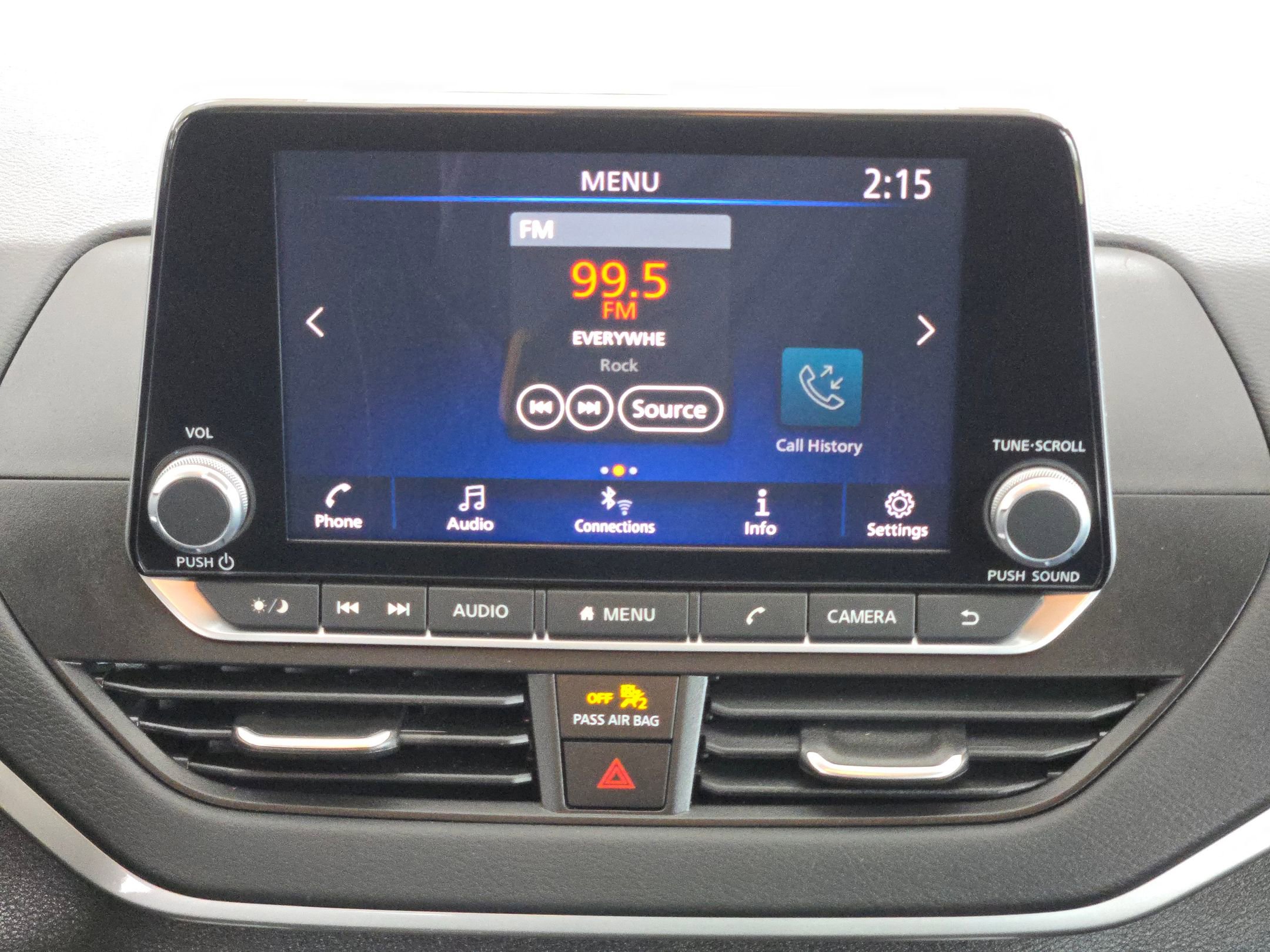 Used 2025 Nissan Altima 2.5 S FWD image 17