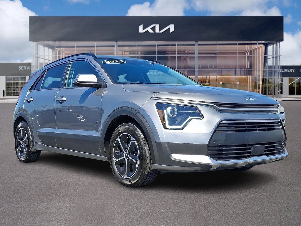 Certified 2023 Kia Niro EX FWD image 1