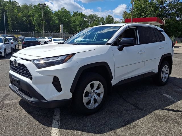 Certified 2024 Toyota RAV4 LE AWD/4WD image 2