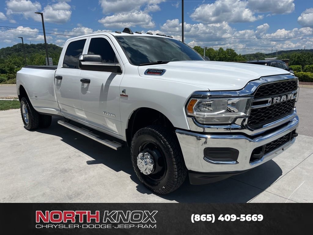 Used 2022 RAM 3500 Tradesman AWD/4WD image 30