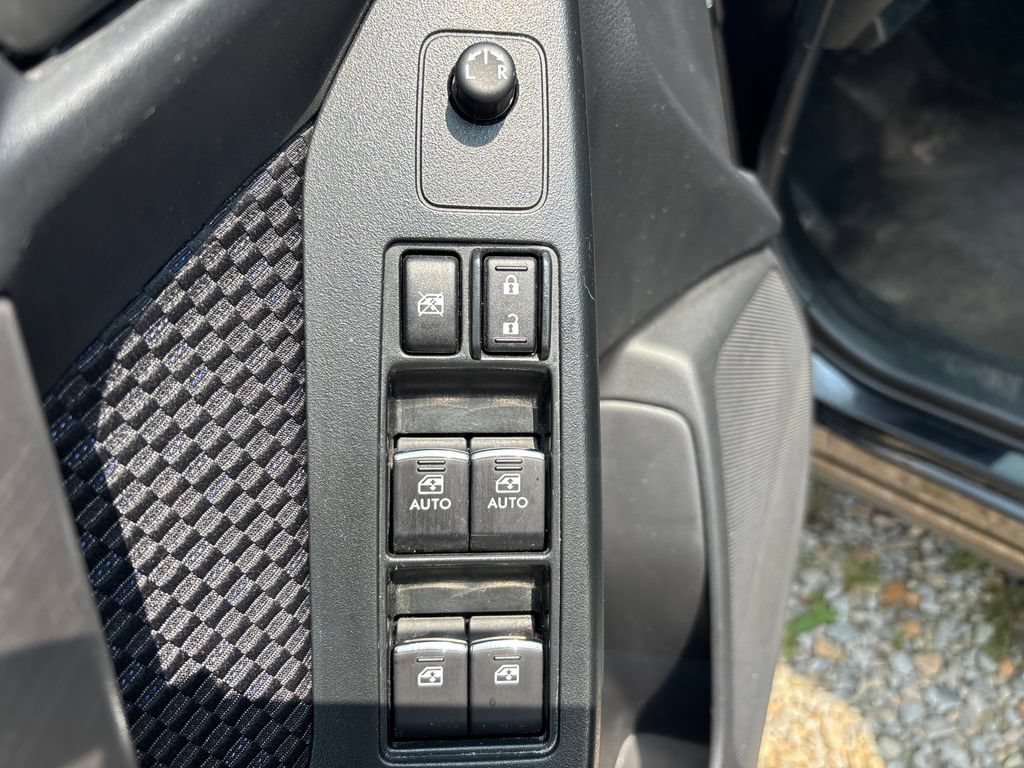 Used 2017 Subaru Forester 2.5i w/ Alloy Wheel Package AWD/4WD image 23