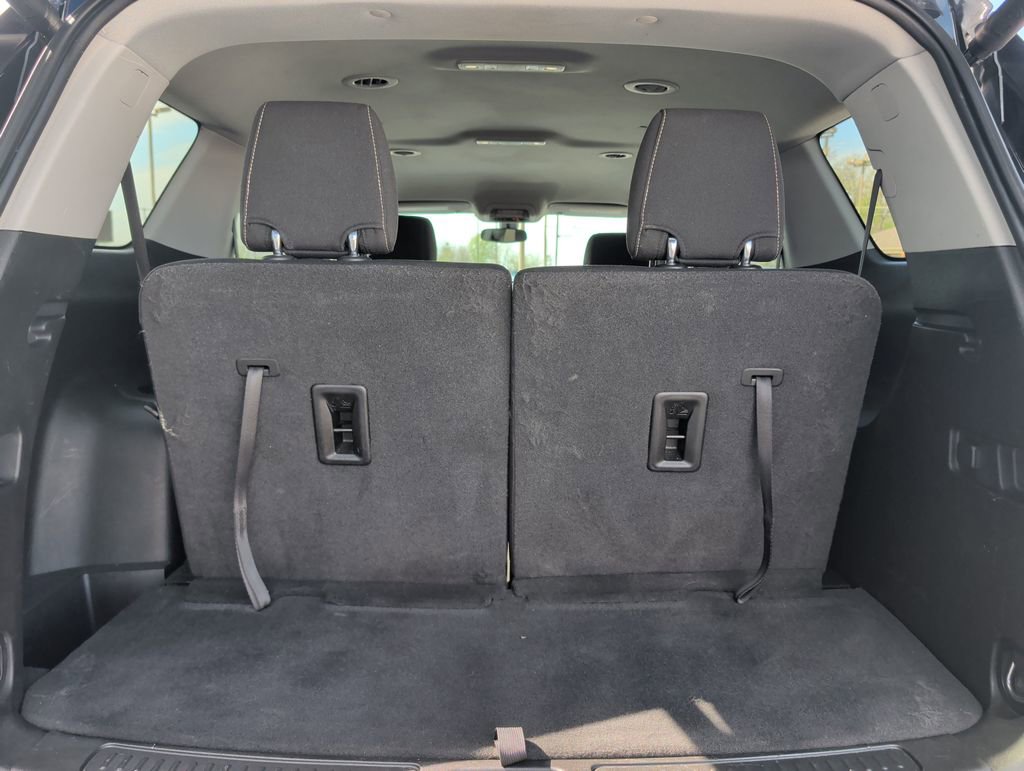 Used 2021 GMC Acadia SLE w/ Driver Convenience Package image 20