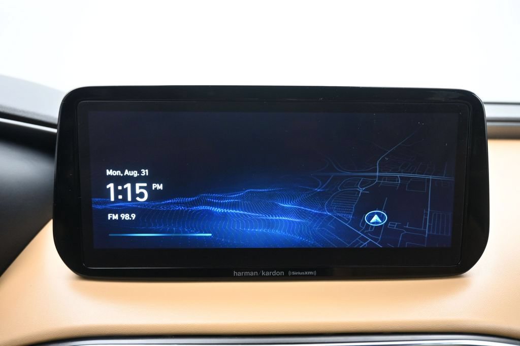 Used 2021 Hyundai Santa Fe Calligraphy AWD/4WD image 17