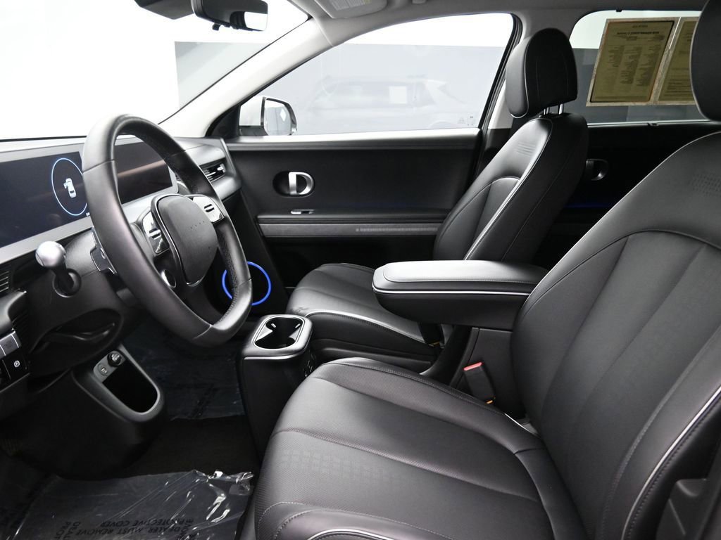 Used 2024 Hyundai Ioniq 5 Limited RWD image 8