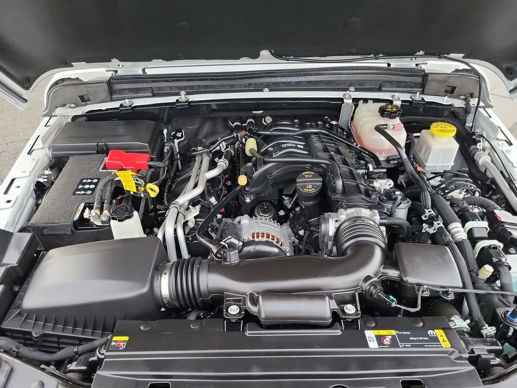 Used 2023 Jeep Gladiator Sport image 24