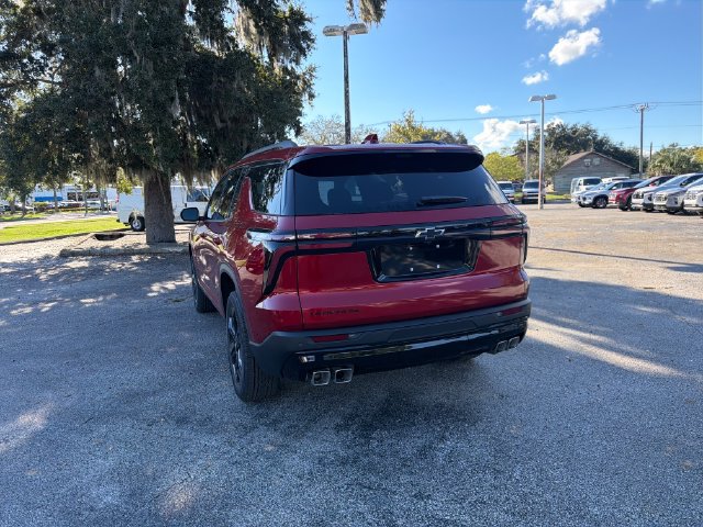 New 2027 Chevrolet Traverse LT w/ Midnight/Sport Edition FWD image 9