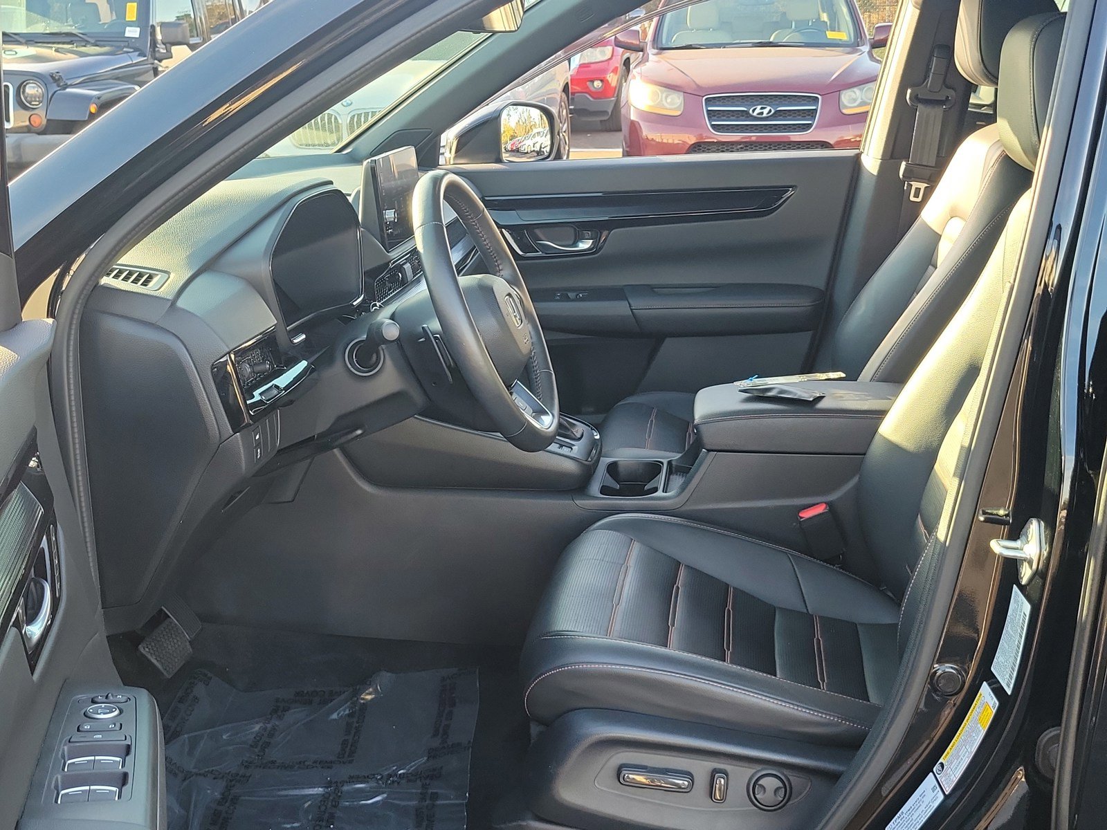 Used 2024 Honda CR-V Sport Touring image 15