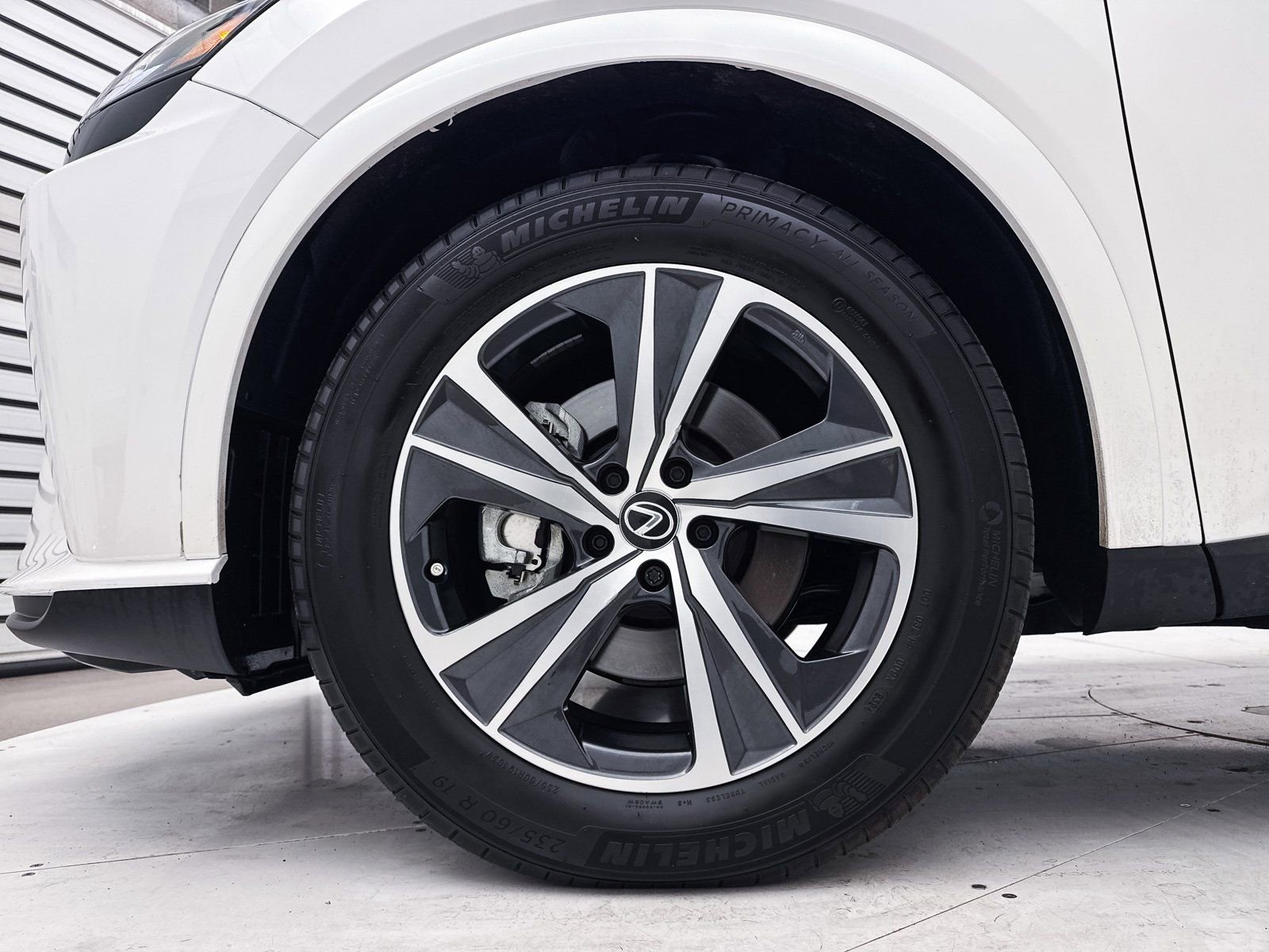 Used 2024 Lexus RX 350 FWD w/ Technology Package image 16