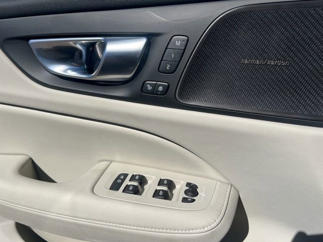 New 2026 Volvo V60 B5 Cross Country Plus w/ Climate Package image 22