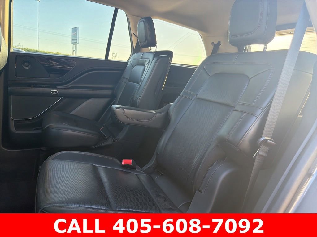 Used 2022 Lincoln Aviator Reserve w/ Equipment Group 201A AWD/4WD image 14
