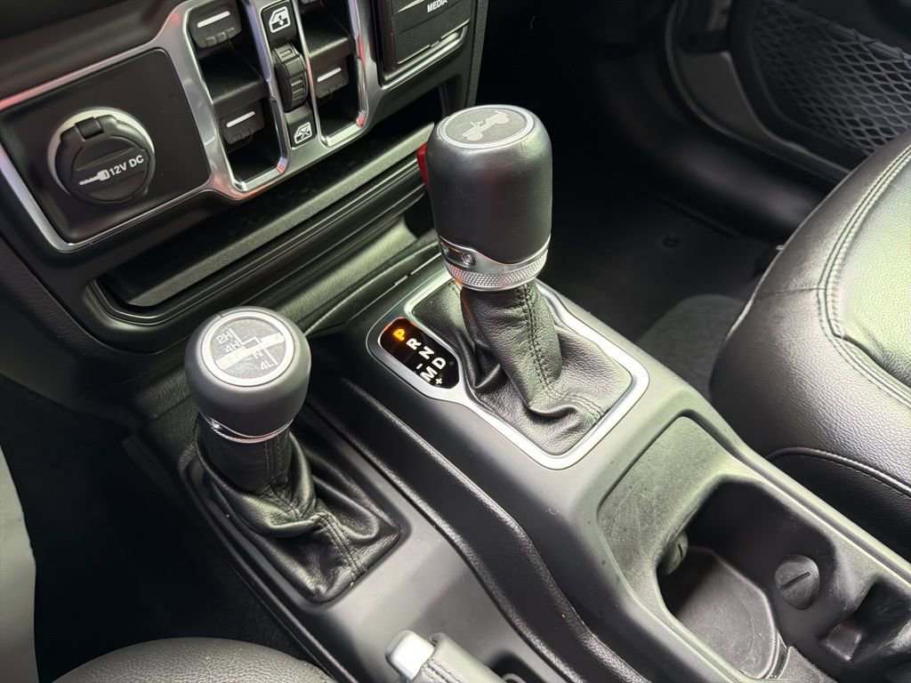 Used 2021 Jeep Wrangler Unlimited Sahara image 33