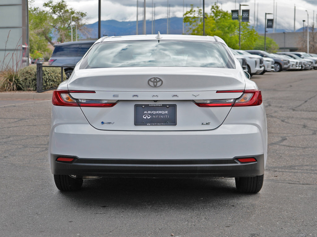 Used 2025 Toyota Camry LE FWD image 9