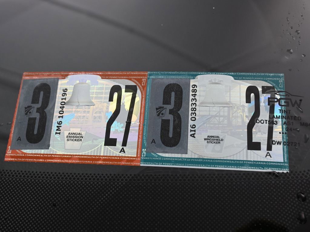 Used 2023 RAM 1500 Laramie image 9