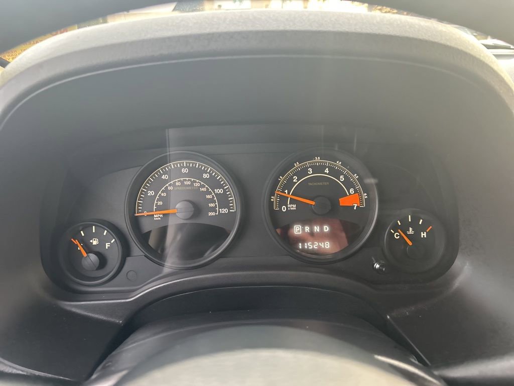 Used 2014 Jeep Patriot Latitude image 24