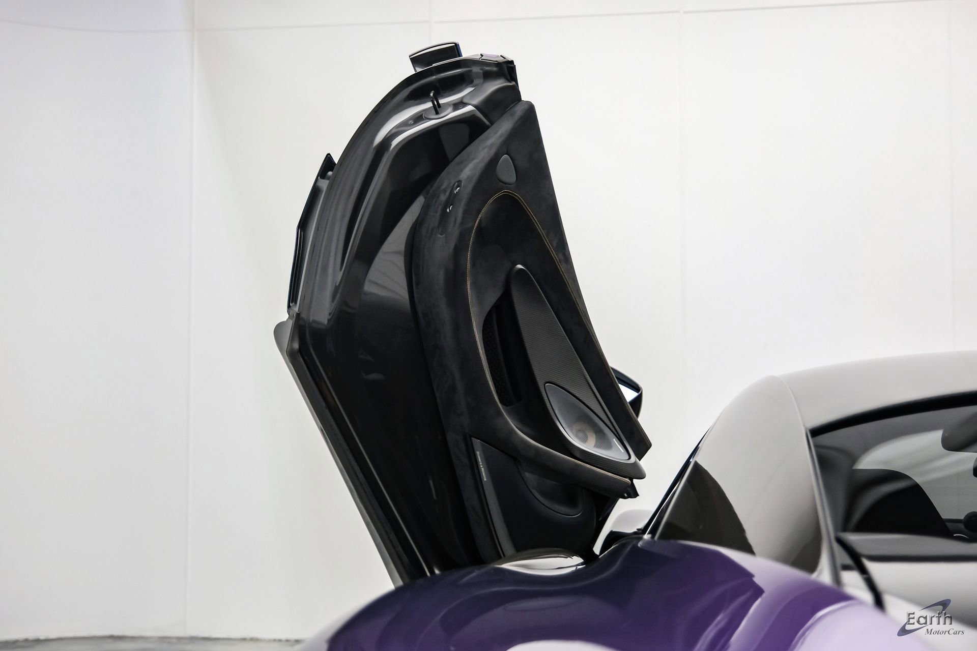 Used 2019 McLaren 600LT RWD image 63