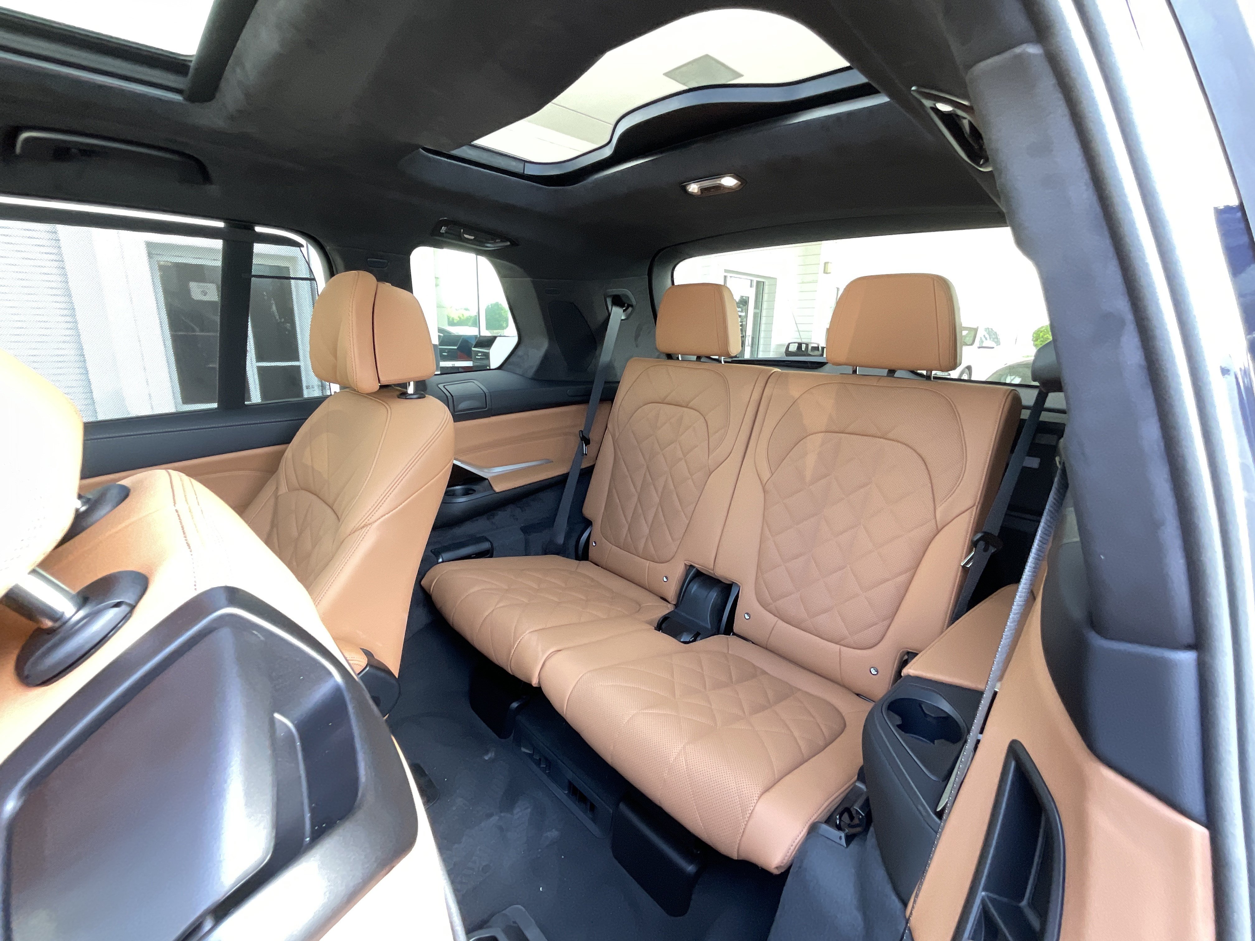 New 2027 BMW X7 xDrive40i w/ Executive Package AWD/4WD image 27