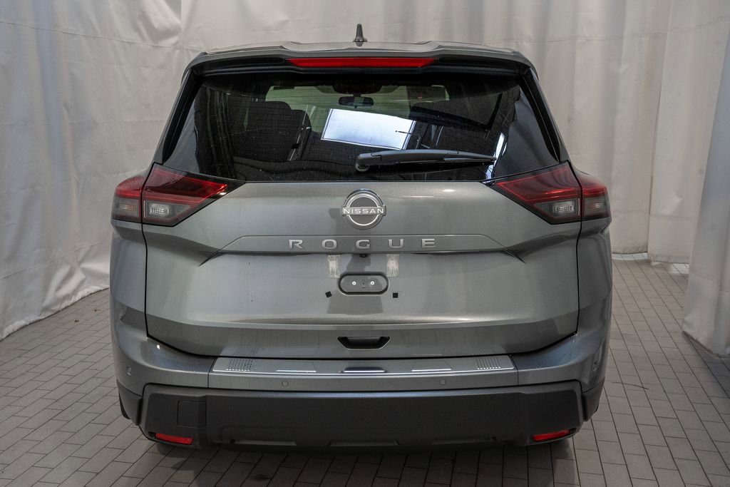 New 2026 Nissan Rogue SV image 5
