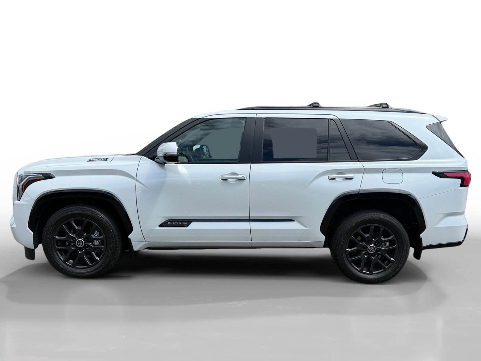 Used 2024 Toyota Sequoia Platinum AWD/4WD image 2