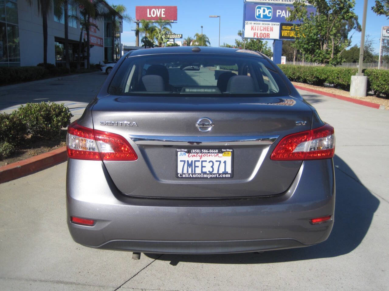 Used 2015 Nissan Sentra SV w/ Navigation Package image 14