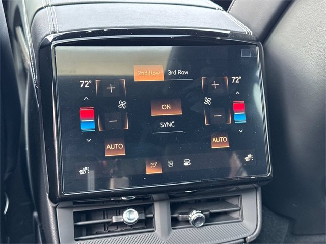 New 2026 Cadillac Vistiq Sport image 16