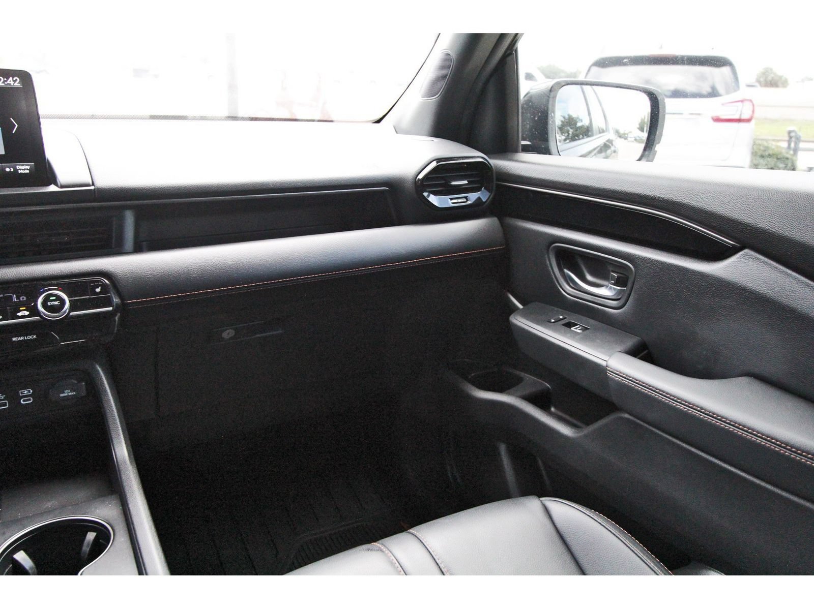 Used 2024 Honda Pilot TrailSport image 10