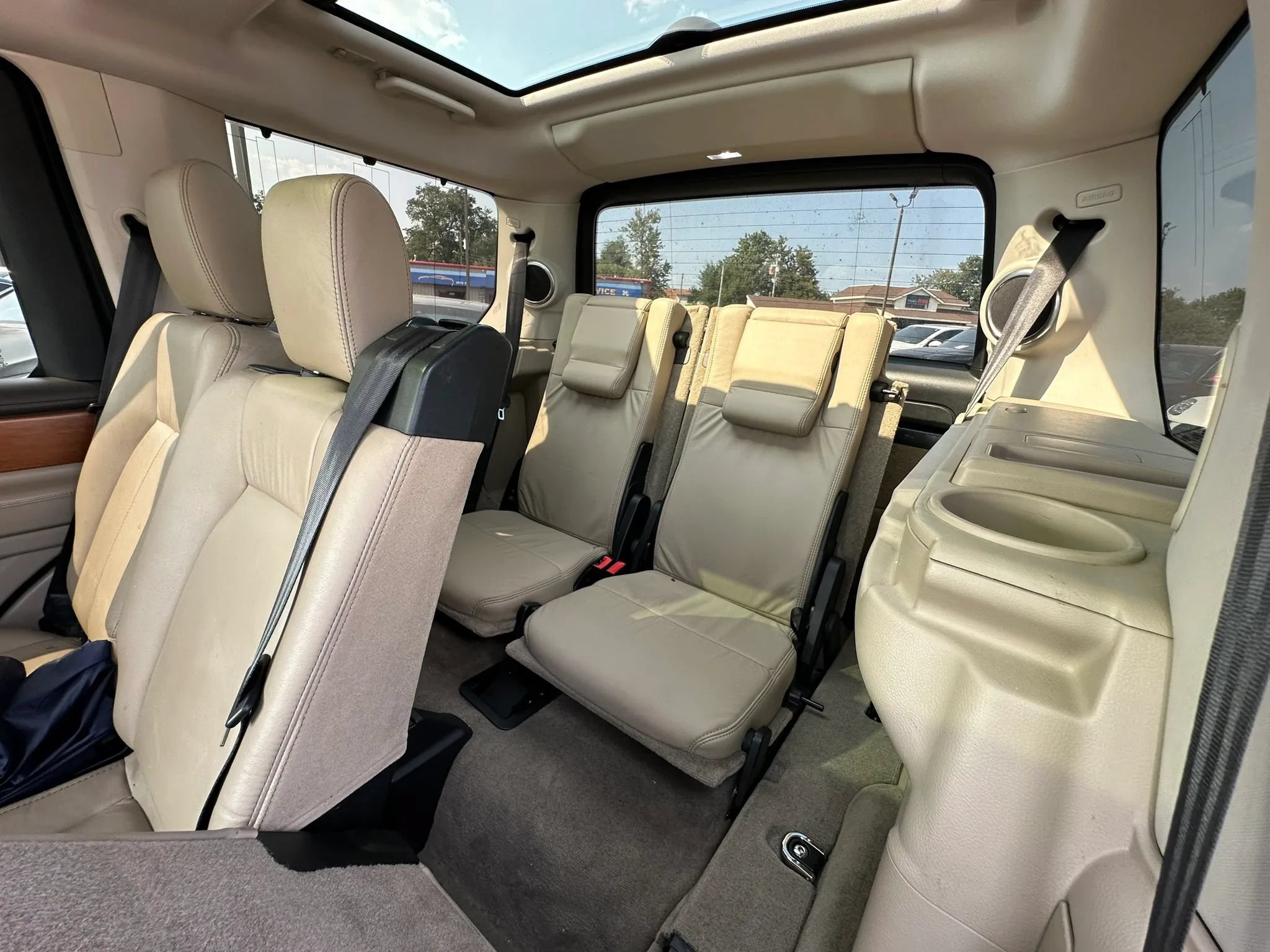 Used 2015 Land Rover LR4 HSE LUX AWD/4WD image 18