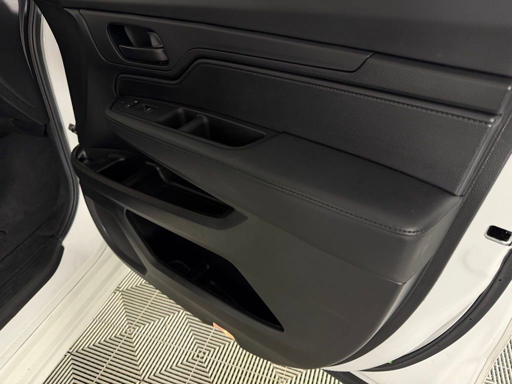 Used 2025 Honda Odyssey Sport-L image 32