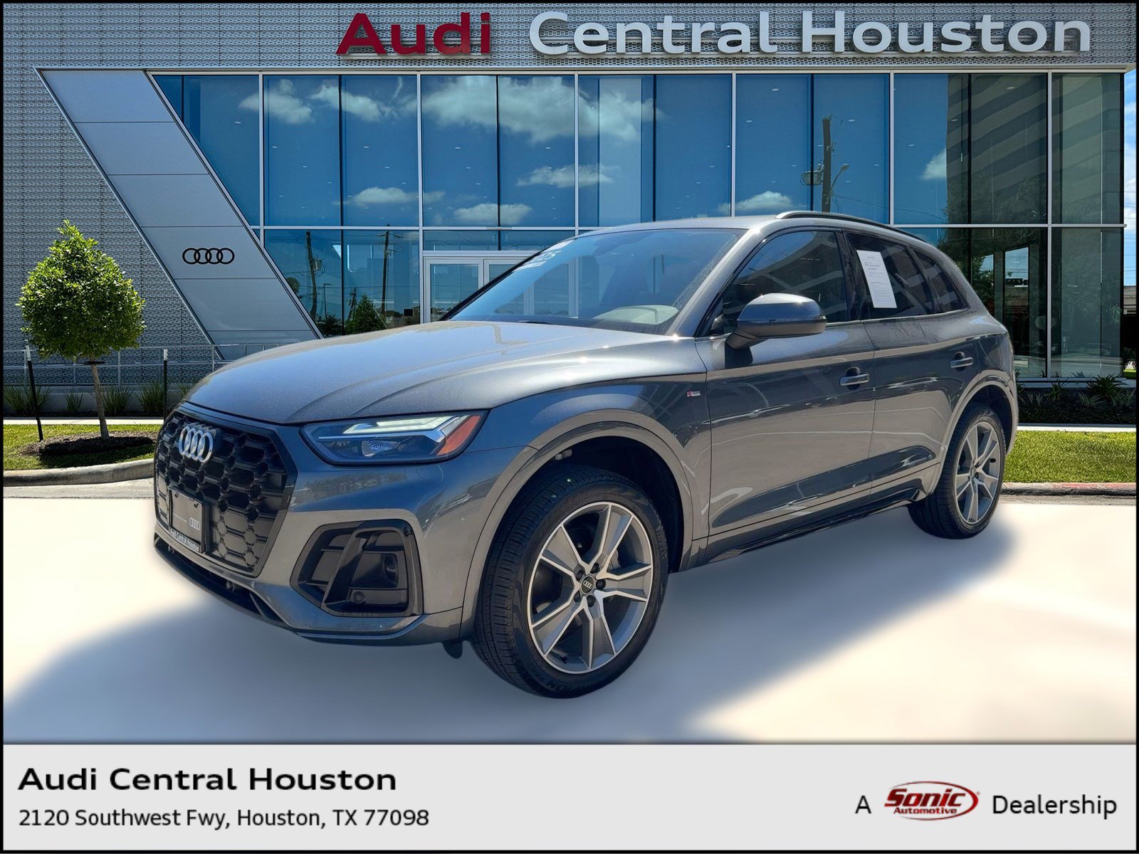 Certified 2025 Audi Q5 2.0T Premium w/ Convenience Plus Package