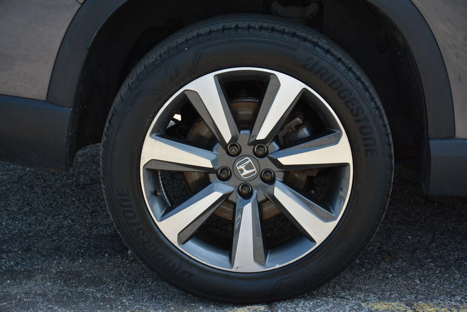 Used 2024 Honda Pilot Elite image 34