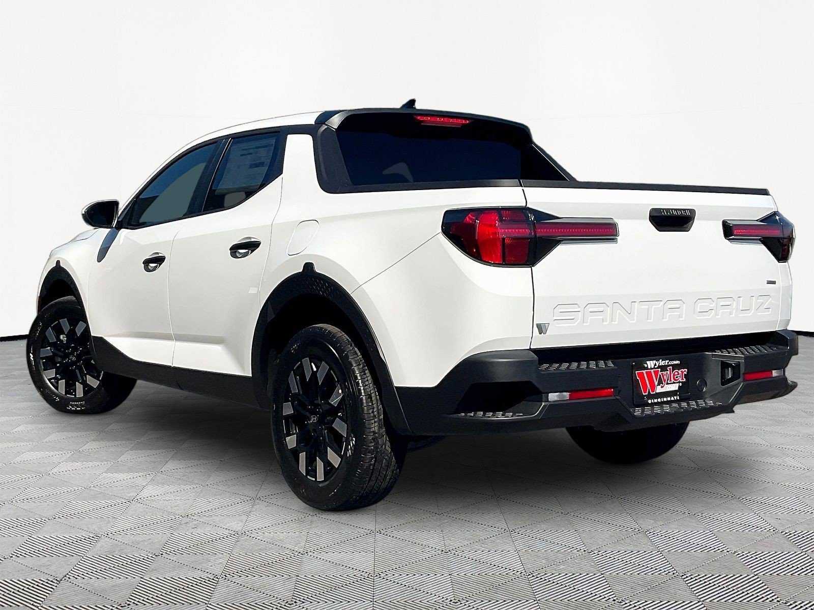 New 2027 Hyundai Santa Cruz SE AWD/4WD image 4