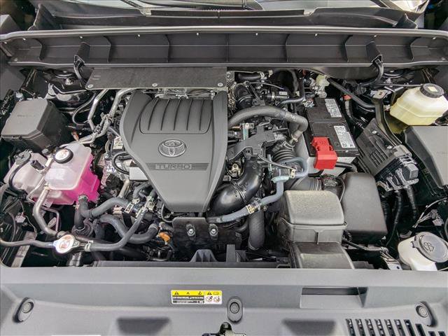 New 2025 Toyota Highlander Limited image 18