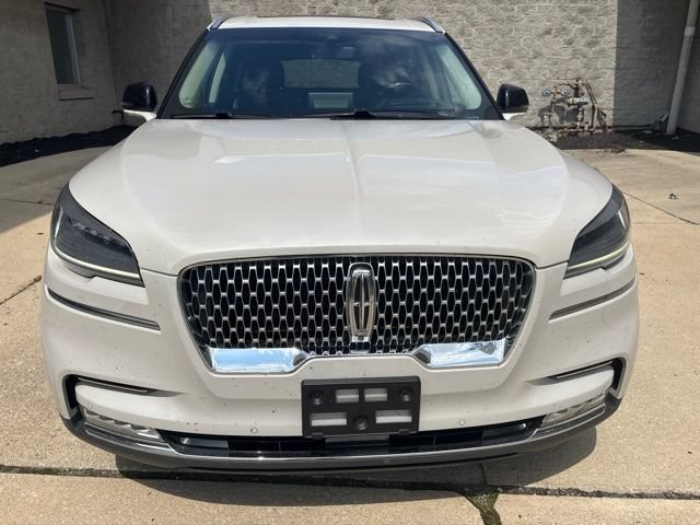 Used 2020 Lincoln Aviator Reserve w/ Equipment Group 201A AWD/4WD image 8