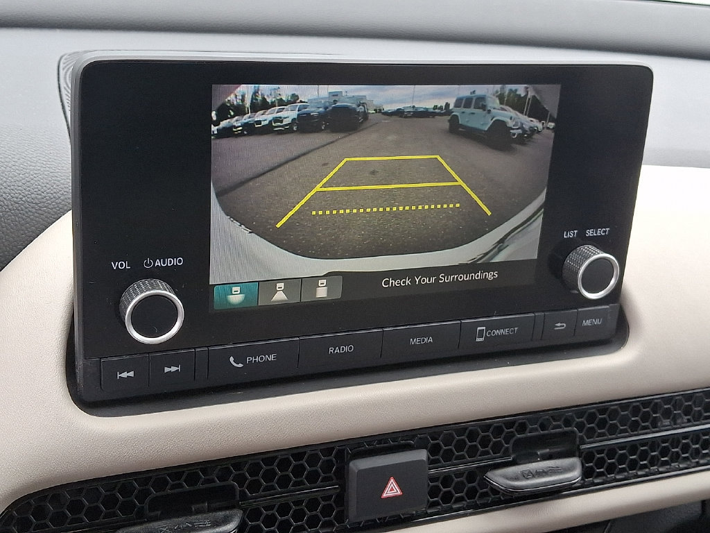 Used 2023 Honda HR-V LX image 18