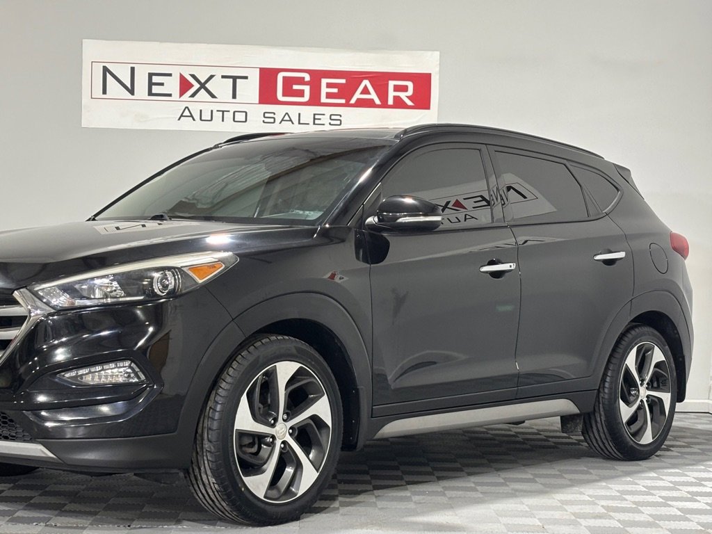 Used 2017 Hyundai Tucson Limited w/ Limited Ultimate Package 03 image 5