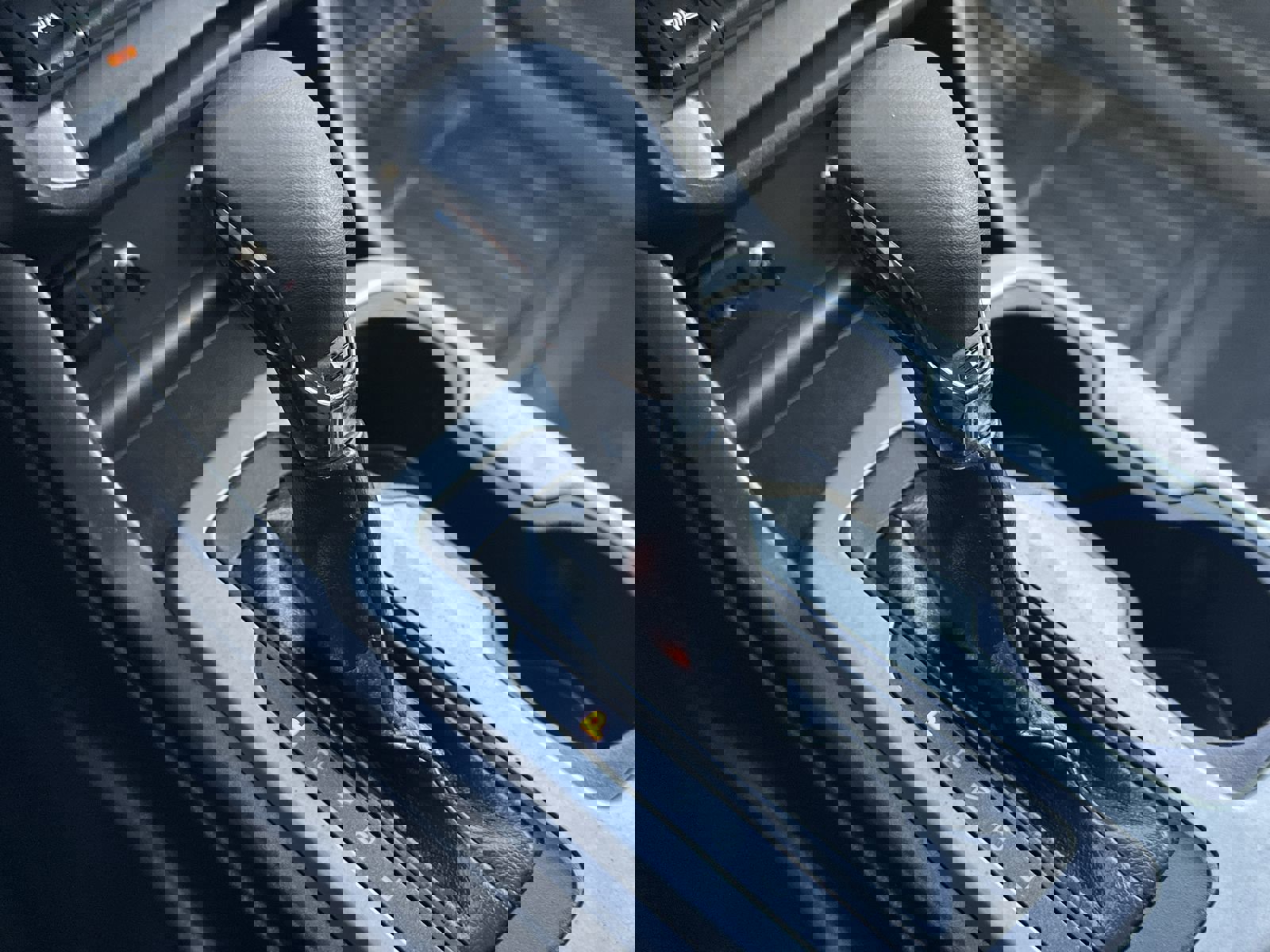 Used 2022 Chevrolet Colorado LT w/ Fleet Safety Package image 30