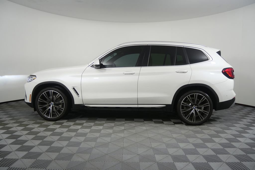 Certified 2024 BMW X3 sDrive30i w/ Premium Package image 6