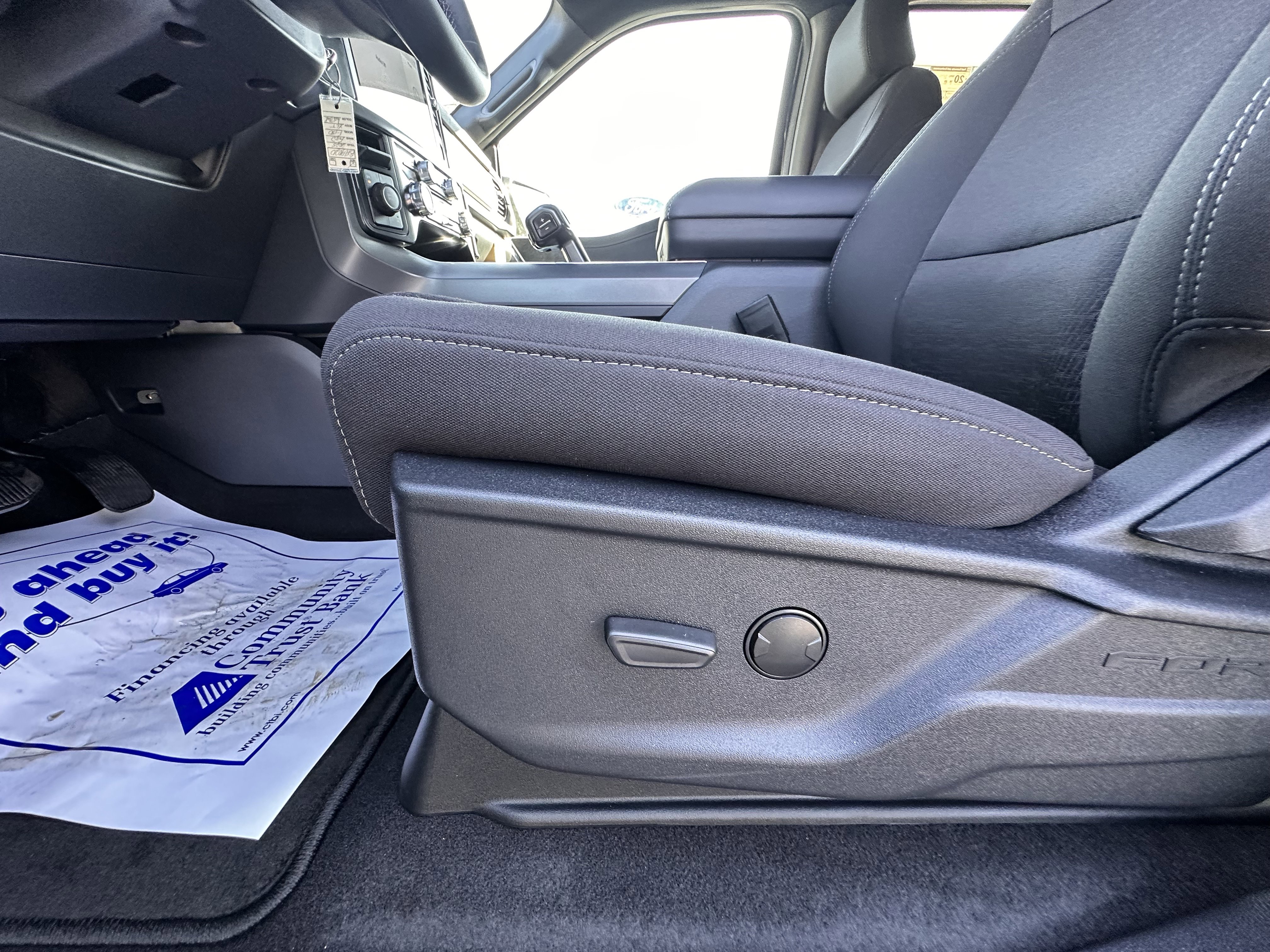 New 2025 Ford F150 XLT w/ Equipment Group 301A Standard image 8