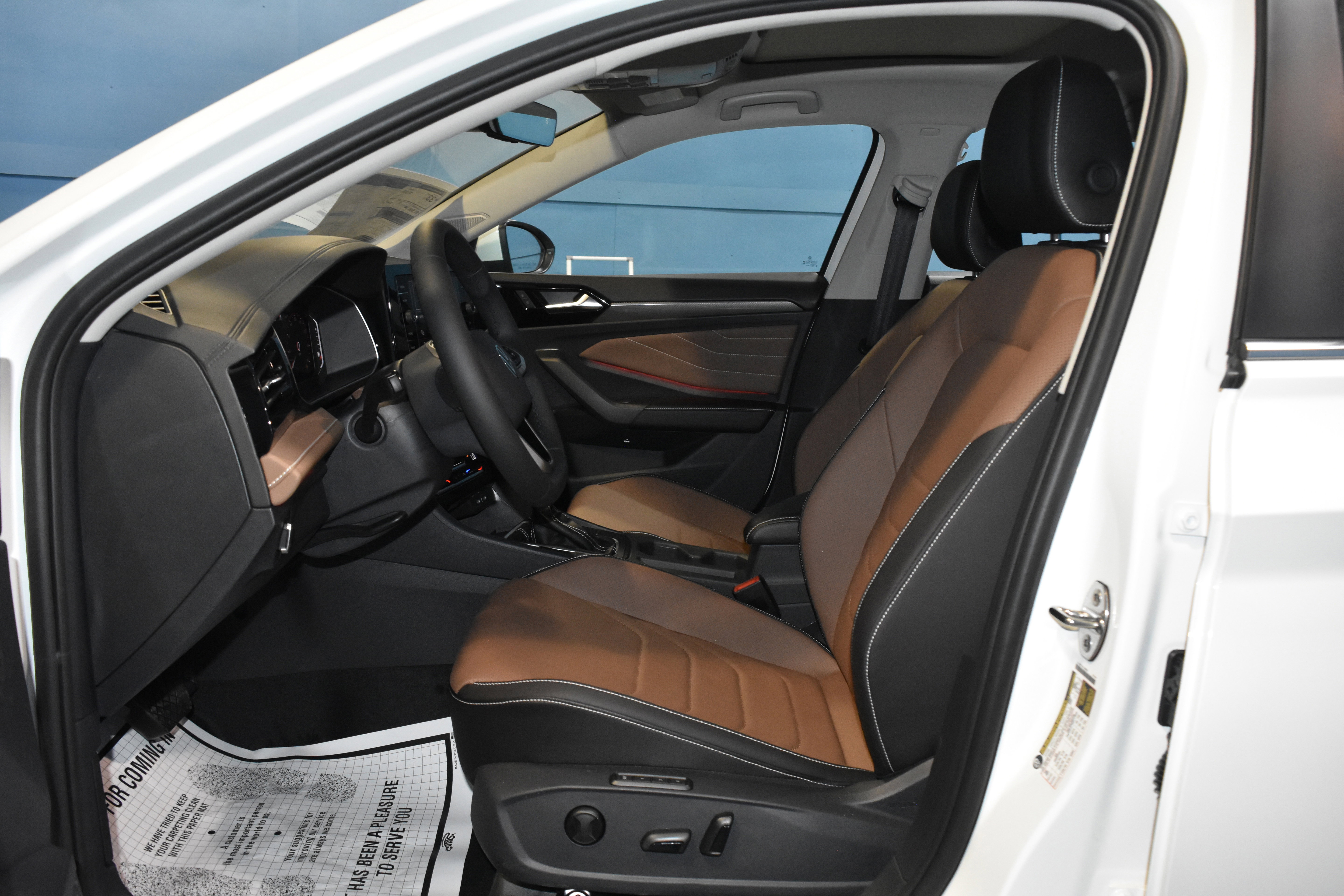 New 2026 Volkswagen Jetta SEL image 6