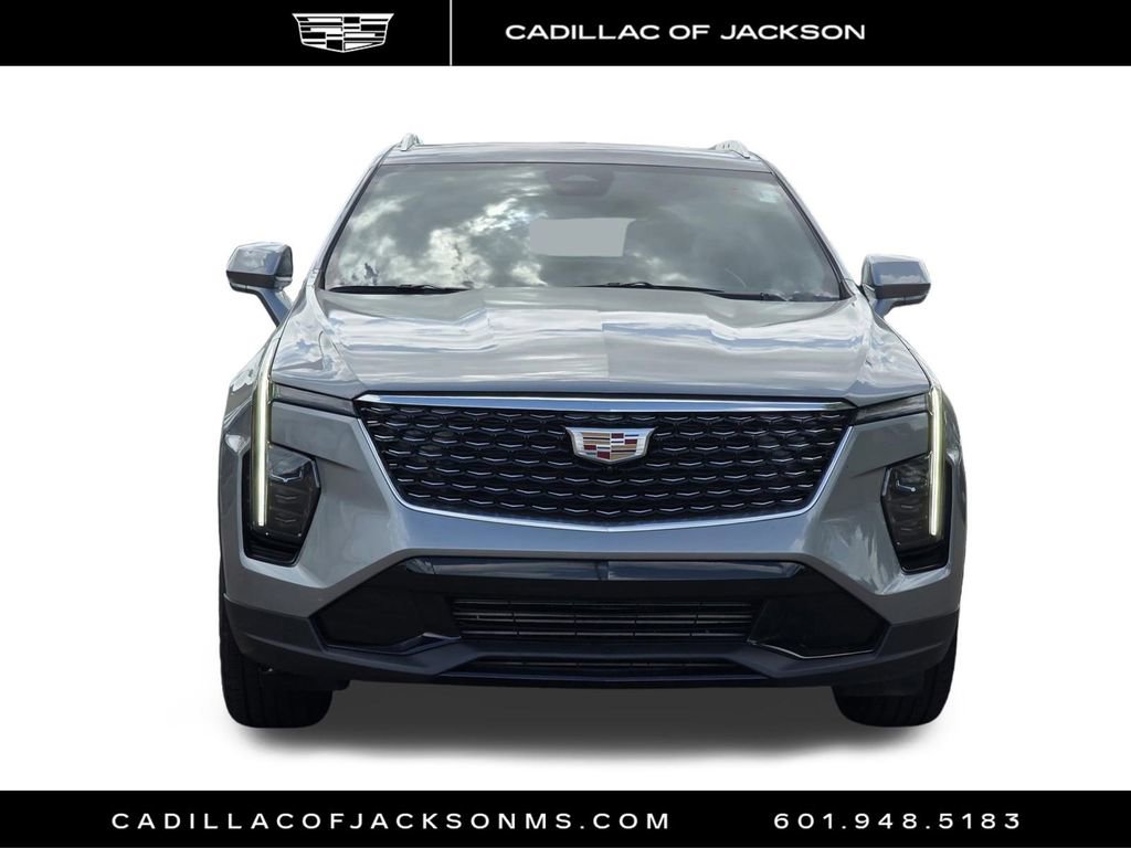 Certified 2025 Cadillac XT4 Premium Luxury image 2