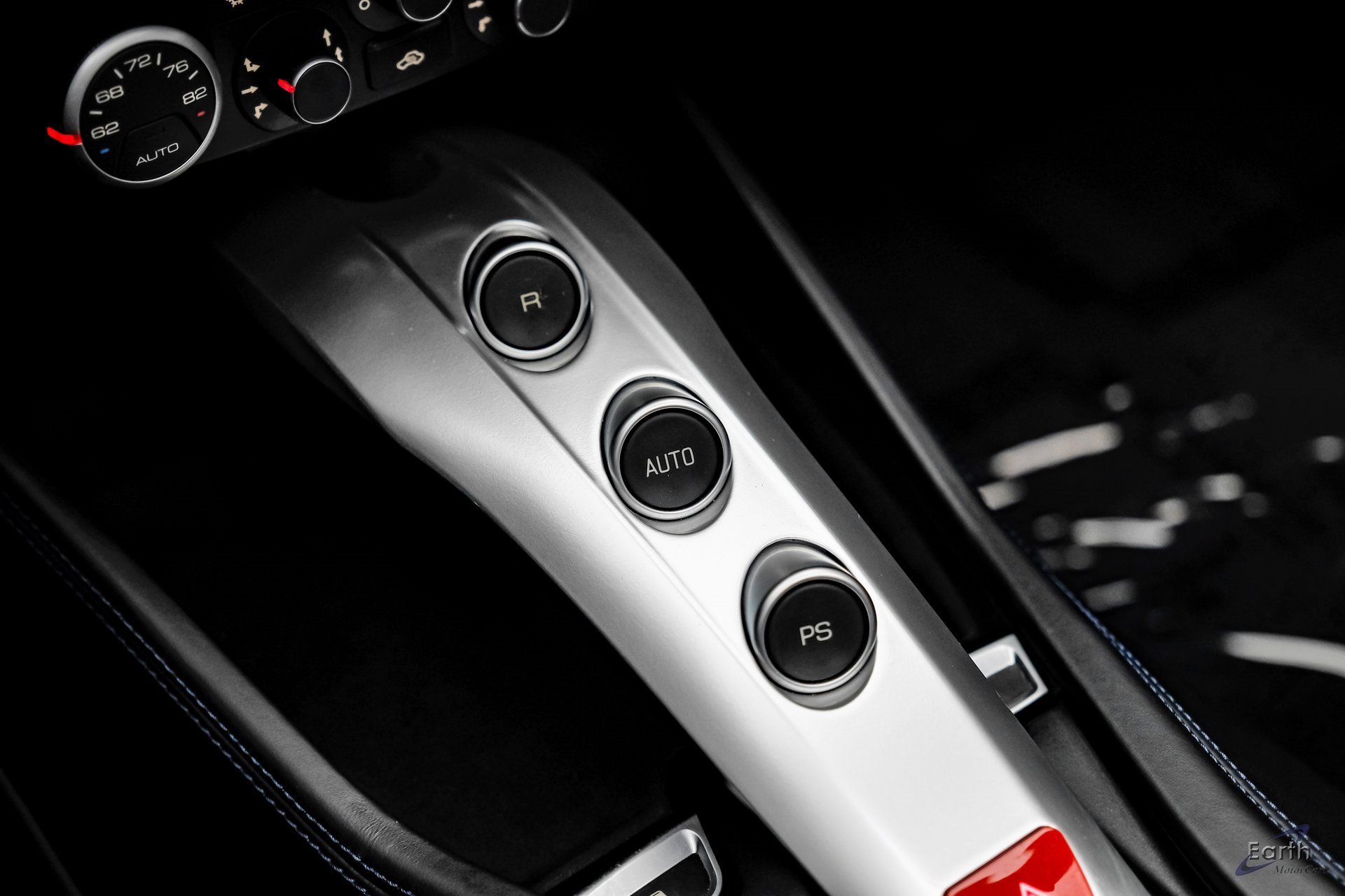 Used 2016 Ferrari California T image 63