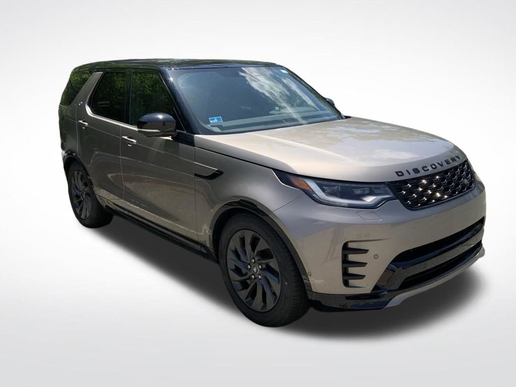 Certified 2024 Land Rover Discovery Dynamic SE AWD/4WD image 3