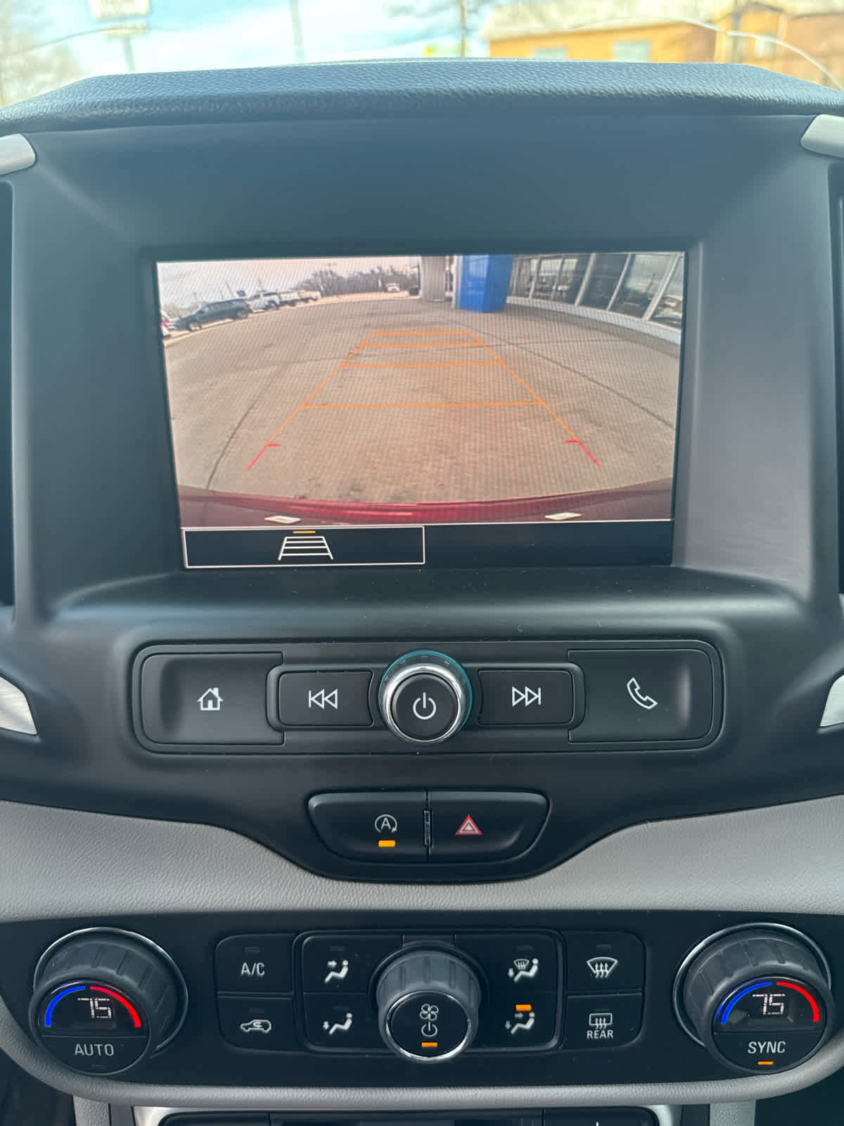 Used 2022 GMC Terrain SLE w/ Driver Convenience Package image 24