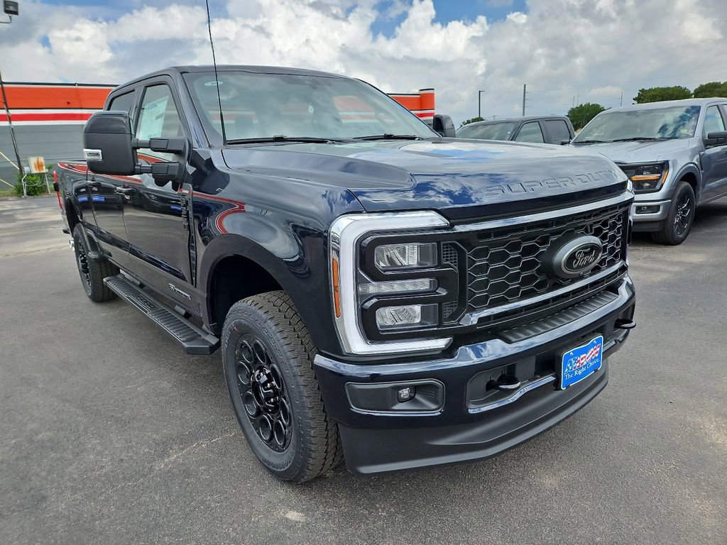 New 2025 Ford F350 Lariat w/ Black Appearance Package image 2