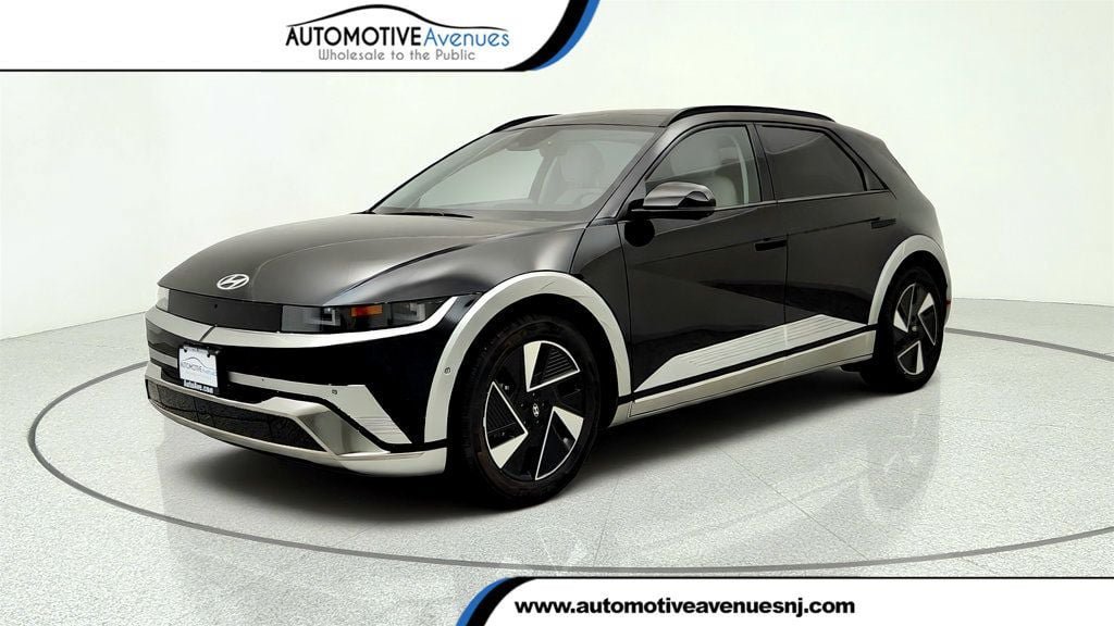 Used 2025 Hyundai Ioniq 5 Limited RWD image 1
