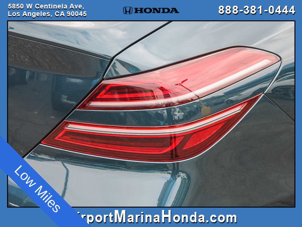 Used 2023 Genesis G70 2.0T w/ Sport Prestige Package RWD image 17