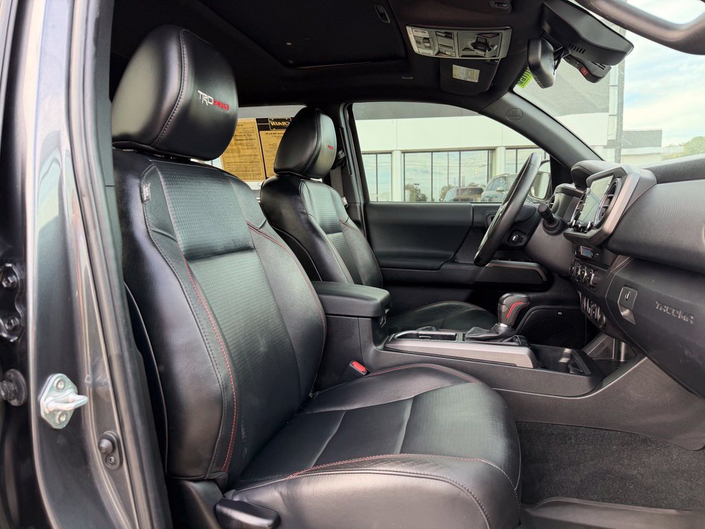 Used 2023 Toyota Tacoma TRD Pro AWD/4WD image 33