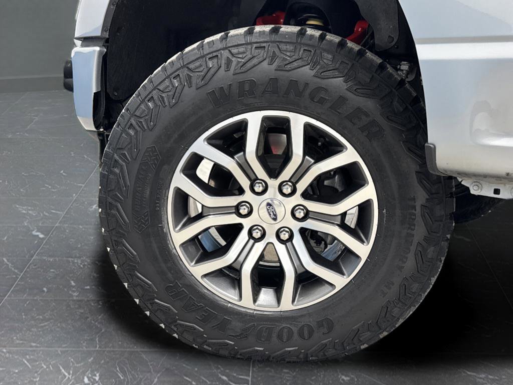 Used 2024 Ford F150 XLT w/ Equipment Group 302A MID image 38