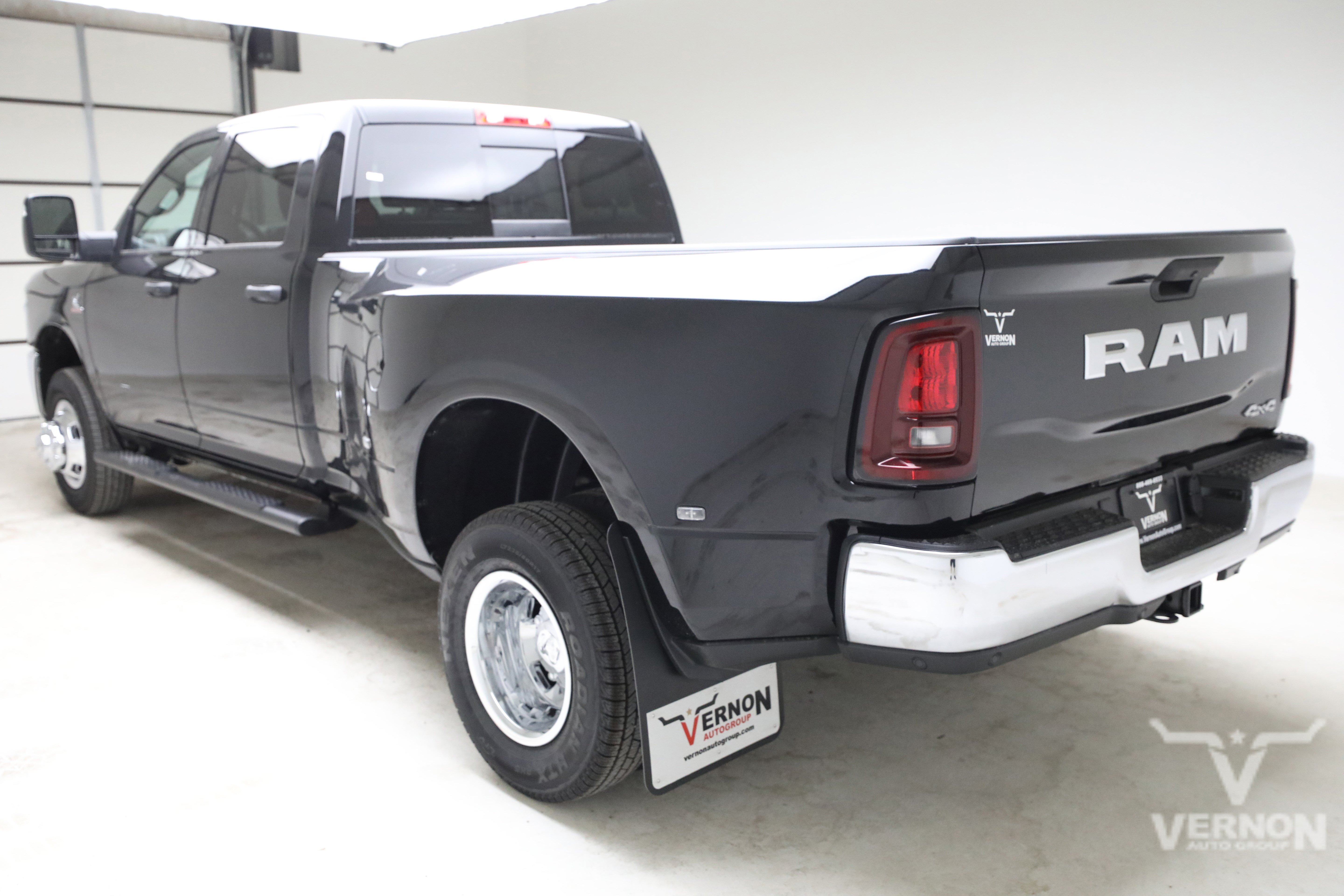 New 2026 RAM 3500 Tradesman AWD/4WD image 3