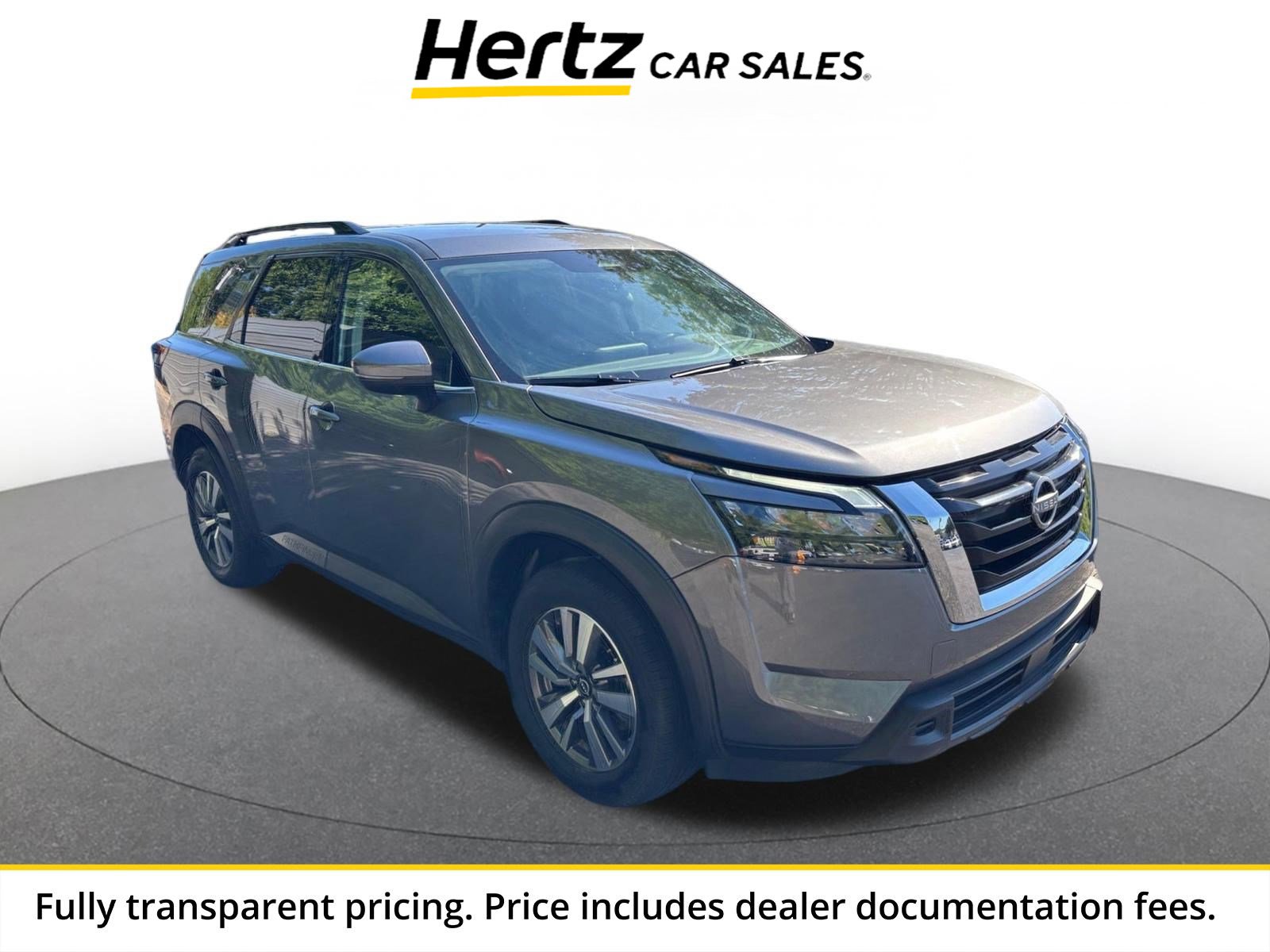 Used 2025 Nissan Pathfinder SV FWD image 1